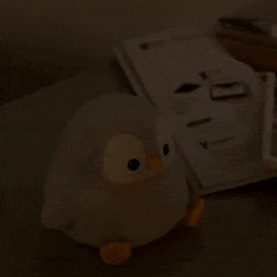 Waddles - Pinguin LED Nachtlicht, warmweiß & kuschelig für den Winter